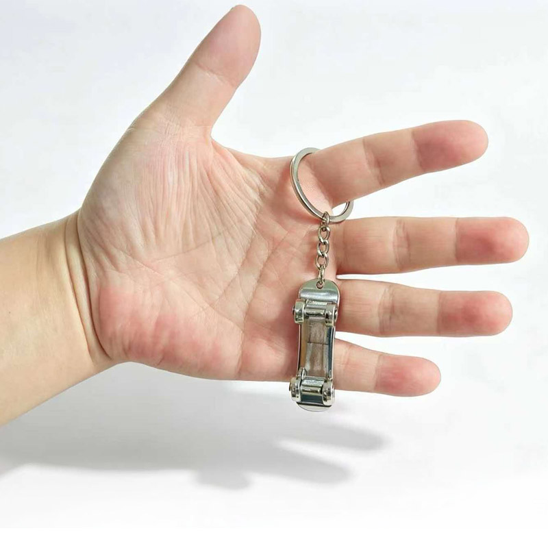 Creative Finger Skateboard Key - đánh giá và giá Edc Deep Carry