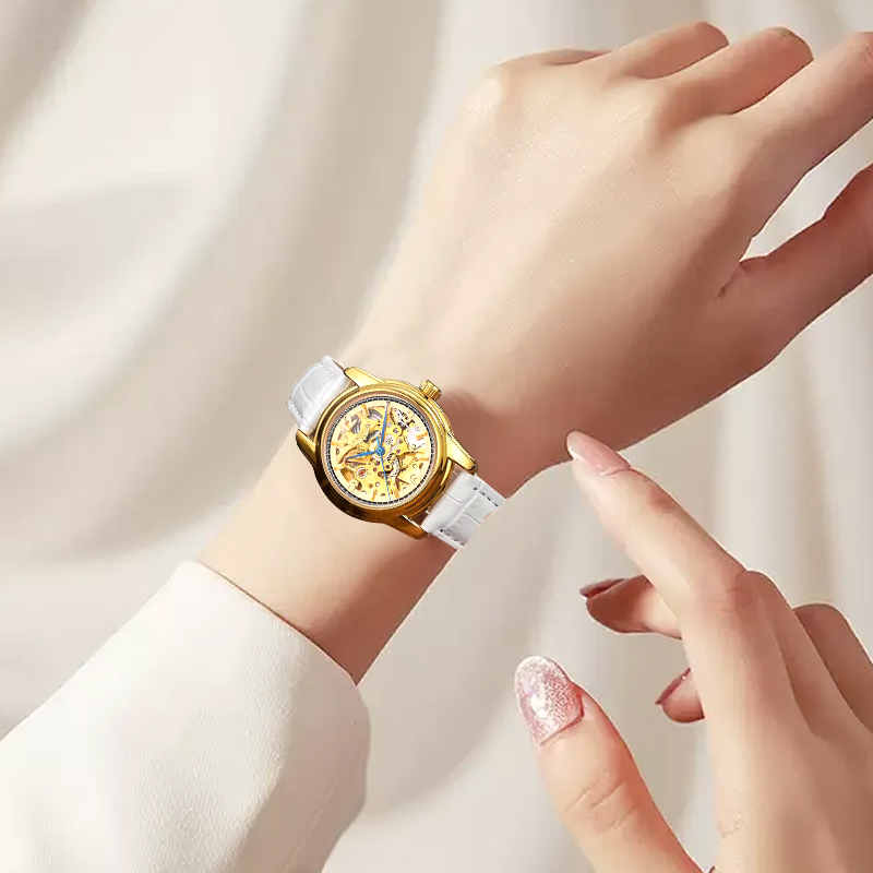 Women automatic watch fashion  - đánh giá và giá Watch Winder Compact